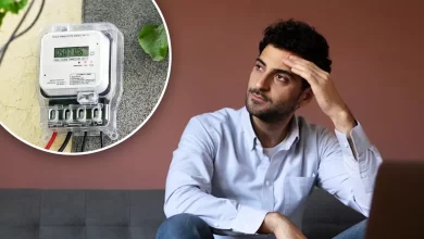 फोन का चार्जर बढ़ा सकता है बिजली बिल, आज ही सुधारें अपनी ये बुरी आदत