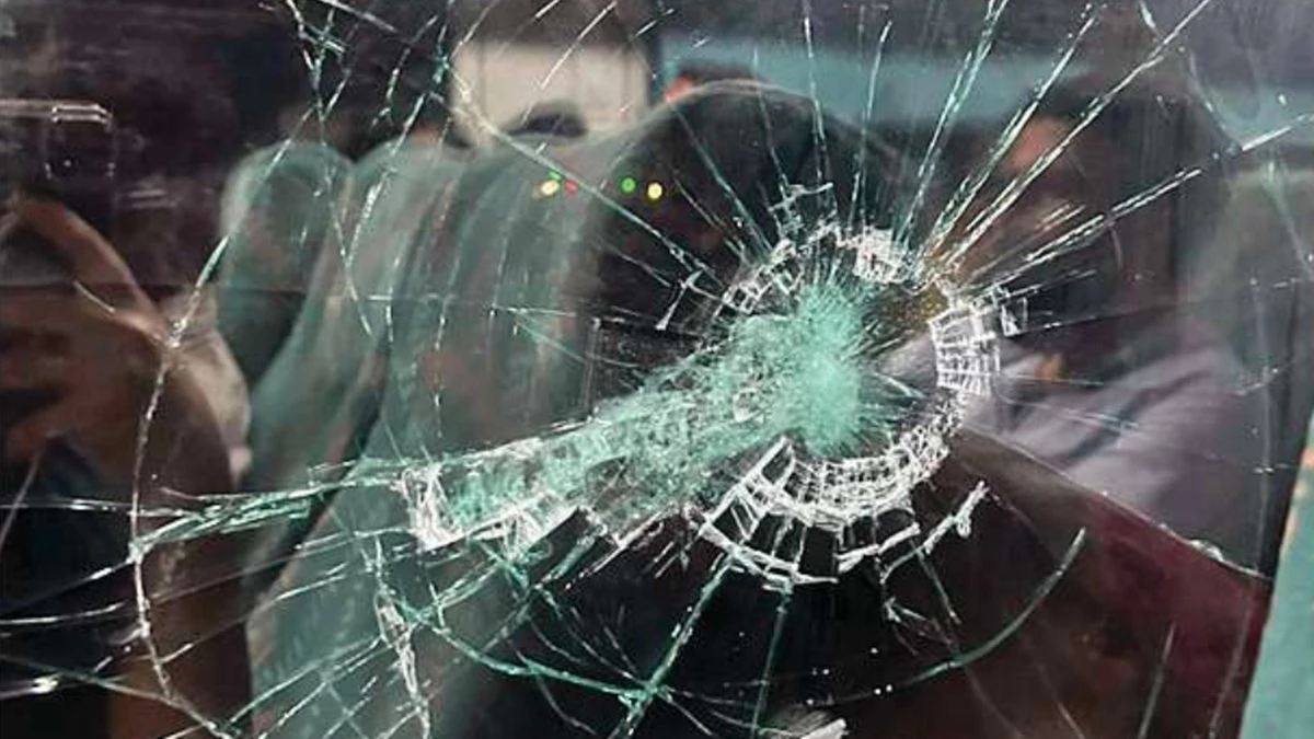 नई दिल्ली-भोपाल शताब्दी एक्सप्रेस पर 10 दिन में दूसरी बार पथराव, डरकर चीखने लगे यात्री