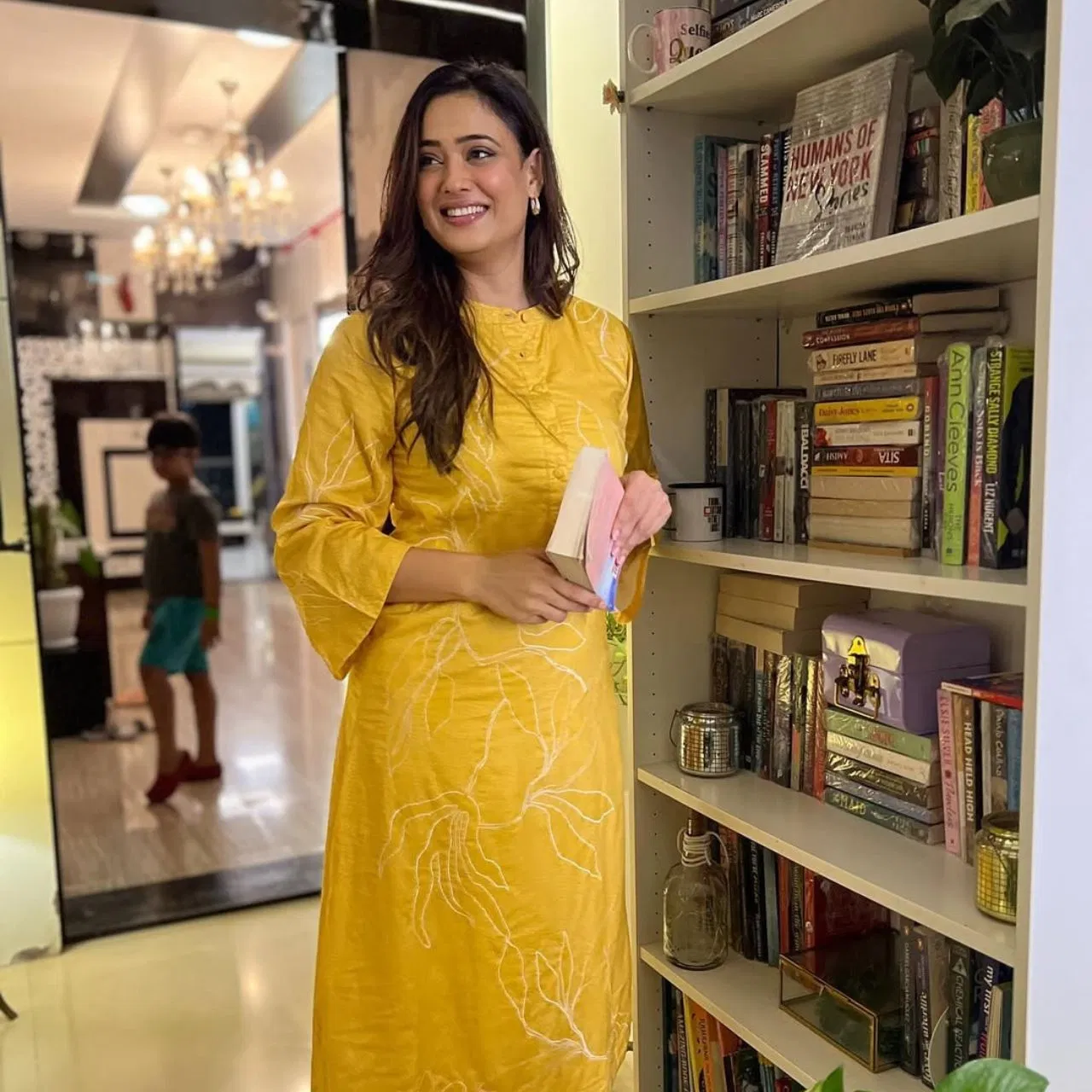 मानसून में श्वेता तिवारी के ये कुर्ता सेट रहेंगे बेस्ट, इन्हें ऐसे करें स्टाइल मानसून में श्वेता तिवारी के ये कुर्ता सेट रहेंगे बेस्ट, इन्हें ऐसे करें स्टाइल