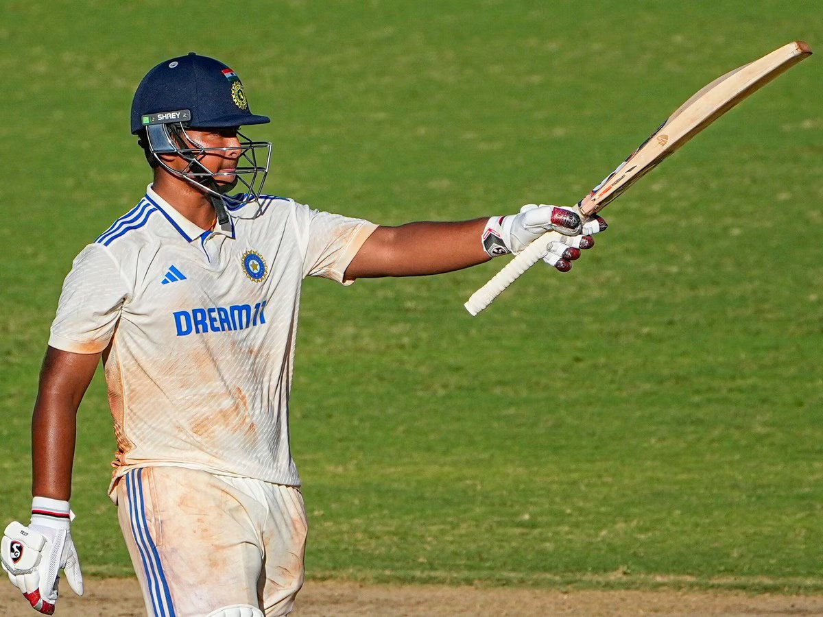 इंग्लैंड के खिलाफ टेस्ट में नहीं चला वैभव सूर्यवंशी का बल्ला, आयुष म्हात्रे ने मचाई तबाही