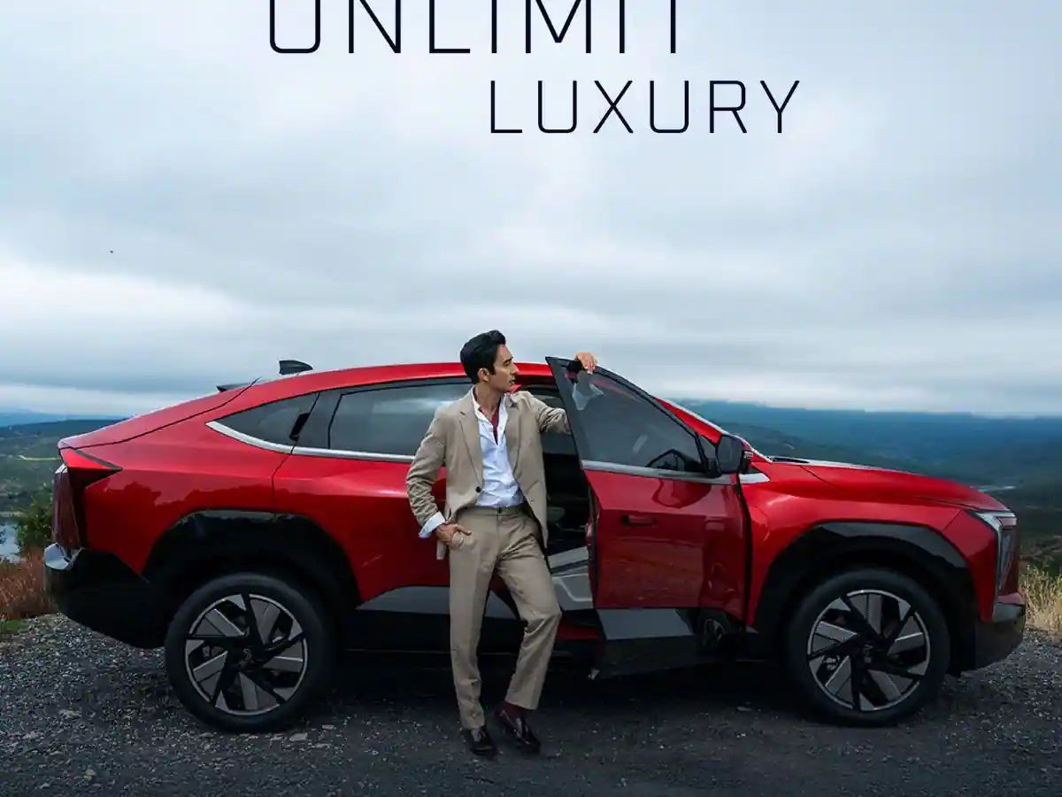 घट गई कीमत! अब ₹4 लाख तक सस्ते हुए महिंद्रा BE6 और XEV 9e के लॉन्ग रेंज वैरिएंट