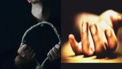 ग्वालियर में मासूम बेटे के सामने फांसी के फंदे पर झूली मां, सुसाइड नोट में लिखा- मेरे पापा नेता हैं…