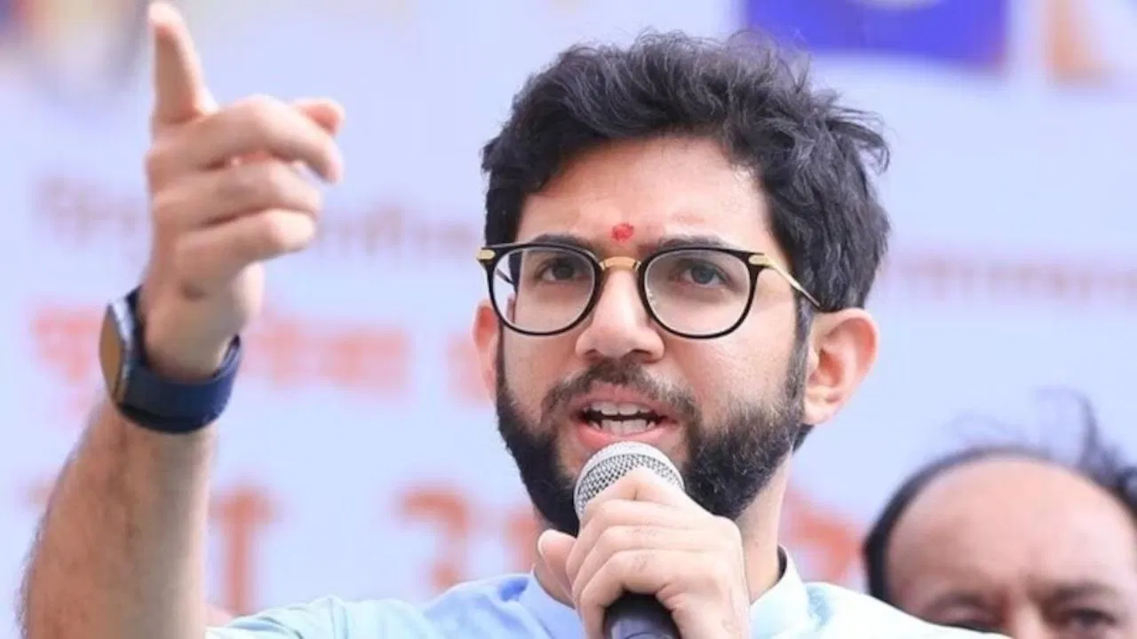 पहलगाम हमले के बाद क्या पाकिस्तान के साथ खेलना सही है? हॉकी एशिया कप को लेकर आदित्य ठाकरे का सरकार से सवाल पहलगाम हमले के बाद क्या पाकिस्तान के साथ खेलना सही है? हॉकी एशिया कप को लेकर आदित्य ठाकरे का सरकार से सवाल