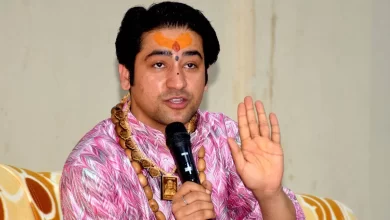 बागेश्वर धाम में फिर हादसा, दीवार गिरने से मिर्जापुर की महिला की मौत… गुरु पूर्णिमा के लिए धीरेंद्र शास्त्री को करना पड़ी यह अपील
