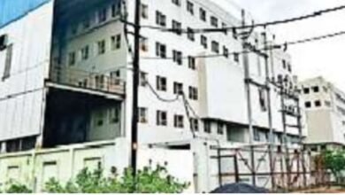 पान मसाला फैक्ट्री से फैल रहा प्रदूषण, लोगों को सांस लेने में दिक्कत