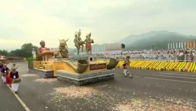 गुजरात की धरती पर बस्तर का सम्मान — एकता परेड में छत्तीसगढ़ की झांकी ने दिखाया विकास का नया मॉडल