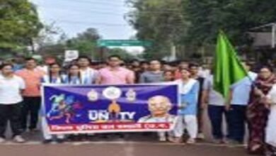 धमतरी में ‘रन फॉर यूनिटी’ का आयोजन: पुलिस ने जनप्रतिनिधियों, छात्रों और नागरिकों संग लगाई राष्ट्रीय एकता की दौड़