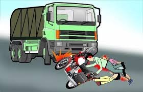 CG Accident : एक बाईक पर सवार थे 4 लोग, ट्रक ने मारी टक्कर,मौके पर ही 2 की मौत, दो की हालत गंभीर