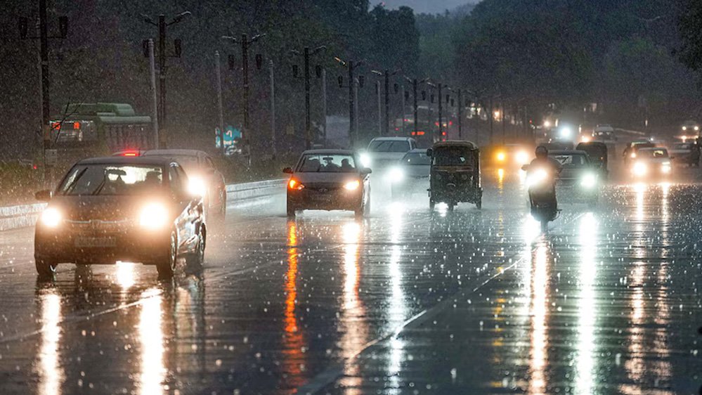 भोपाल, चंबल-ग्वालियर, इंदौर और उज्जैन संभाग में झमाझम बारिश की चेतावनी, IMD अलर्ट जारी