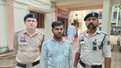 धमतरी: नौकरी दिलाने के नाम पर महिला से रखा अश्लील प्रस्ताव, पुलिस ने आरोपी वार्ड बॉय को किया गिरफ्तार