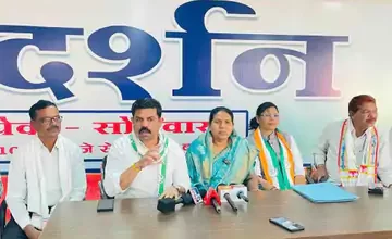 मोतियाबिंद ऑपरेशन…कांग्रेस जांच टीम का अस्पताल-प्रबंधन पर लापरवाही का आरोप:सावित्री मंडावी बोलीं