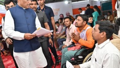 जनदर्शन : मुख्यमंत्री विष्णु देव साय ने आमजन की समस्याएँ सुनीं, मौके पर दिए त्वरित समाधान