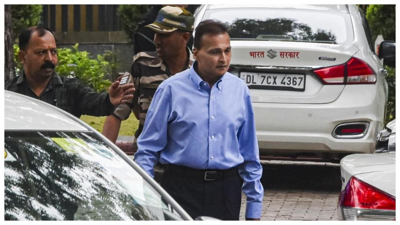 अनिल अंबानी की 3000 हजार करोड़ की 40 संपत्ति जब्त, मनी लॉन्ड्रिंग से जुड़ा मामला