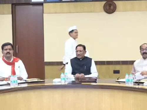 साय कैबिनेट की बैठक 14 नवंबर को:धान खरीदी, जनजाति गौरव दिवस की तैयारियों के साथ शीतकालीन सत्र की तारीख पर हो सकती है चर्चा साय कैबिनेट की बैठक 14 नवंबर को:धान खरीदी, जनजाति गौरव दिवस की तैयारियों के साथ शीतकालीन सत्र की तारीख पर हो सकती है चर्चा