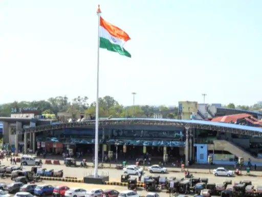 राज्योत्सव पर रेलवे स्टेशन पर गूंजा राजकीय गीत:NSUI की मांग पर रेलवे प्रबंधन ने लिया फैसला, 25वीं वर्षगांठ पर छत्तीसगढ़ में उत्सव का माहौल