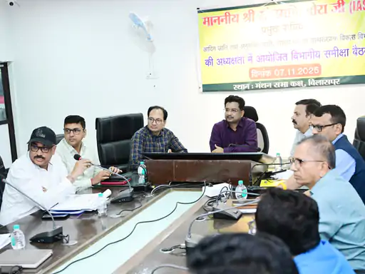 21.73 करोड़ की लागत से बनेगा 300 सीटर बालक छात्रावास:बिलासपुर में प्रमुख सचिव सोनमणी बोरा ने समीक्षा बैठक में दी जानकारी