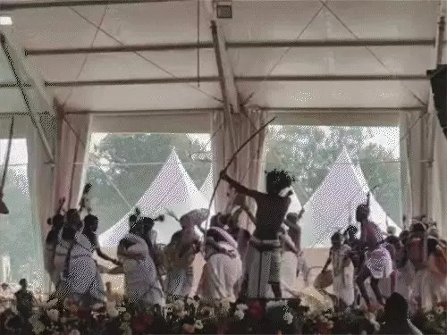 राष्ट्रपति मुर्मू बोलीं-महिलाएं समाज की धरोहर हैं:कहा-बिरसा मुंडा ने अंग्रेजों का जीना खराब कर दिया था, पंडो जनजाति को सभा में जाने से रोका