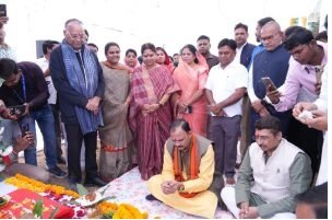कुरुद में स्वास्थ्य क्रांति का शंखनाद: 100 बिस्तरों वाले सिविल अस्पताल का स्वास्थ्य मंत्री जायसवाल ने किया भूमिपूजन