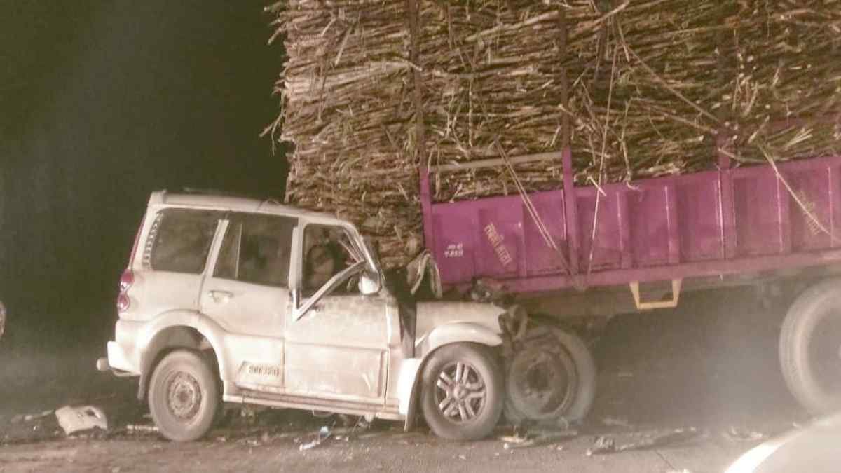 CG Accident : मजदूरों से भरी स्कॉर्पियो गन्ने से लदे ट्रैक्टर से टकराई, दो की मौके पर मौत,3 घायल CG Accident : मजदूरों से भरी स्कॉर्पियो गन्ने से लदे ट्रैक्टर से टकराई, दो की मौके पर मौत,3 घायल
