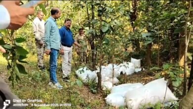 बलरामपुर: फिल्मी स्टाइल में पुलिस ने जंगल से पकड़ा 143 बोरी अवैध धान, SDM का डायलॉग बना चर्चा का विषय