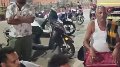 रायगढ़ में लुंगी-बनियान पहनकर रेस्टोरेंट आए बुजुर्ग को भगाया:विरोध में बैठे मोहल्लेवासी, मैनेजर ने माफी मांगी तब मामला शांत हुआ