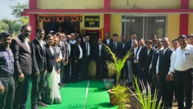 कुरुद के नवीन अधिवक्ता कक्ष का मुख्य न्यायमूर्ति रमेश सिन्हा ने किया लोकार्पण
