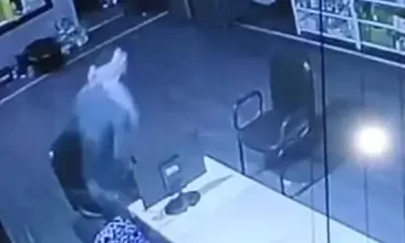 रायगढ़ में 2 मेडिकल स्टोर का ताला टूटा:डेढ़ लाख कैश लेकर चोर फरार,SP ऑफिस से 100 मीटर दूर हुई वारदात, पुलिस जांच में जुटी