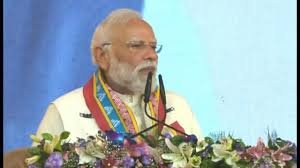 रायपुर एयरपोर्ट पर पीएम मोदी की मौजूदगी के दौरान संदिग्ध बैग मिलने से मचा हड़कंप, CISF और डॉग स्क्वॉड ने संभाली स्थिति