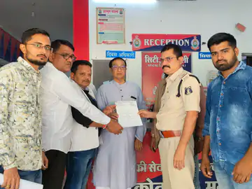 पूर्व विधायक बृहस्पति सिंह के खिलाफ शिकायत दर्ज, अनियमितताओं और दबाव के आरोप