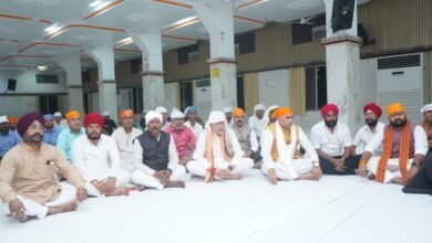 गुरुनानक देवजी के प्रकाश पर्व पर बही गुरुवाणी की रसधार