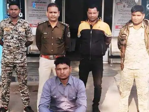 रायगढ़ में पिता-बेटी की हत्या करने वाला आरोपी गिरफ्तार:पत्थर से कुचलकर घटना को अंजाम दिया, नाना के घर आकर रह रहा था