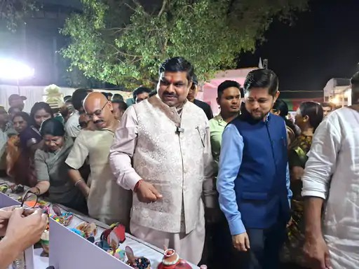 शिक्षा मंत्री बोले-4700 शिक्षक भर्ती प्रक्रिया में:दुर्ग में कहा- 300 पद कंप्यूटर, योग शिक्षकों के लिए होंगे, राज्योत्सव कार्यक्रम में हुए शामिल