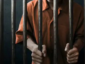 बलौदाबाजार में घर में आग लगाकर 2 को मार डाला:2 आरोपियों को आजीवन कारावास की सजा, नशा और गाली-गलौज करने से किया था मना