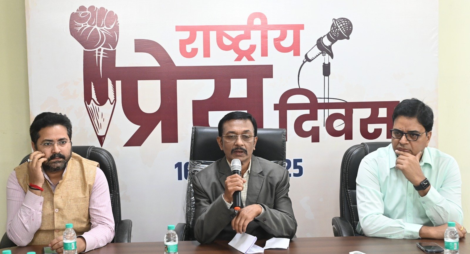खबरों की सच्चाई अहम है इससे समझौता नहीं करना चाहिए,विश्वसनीयता मीडिया की सबसे बड़ी ताकत