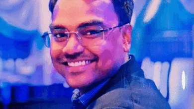 ब्यूटी-पार्लर में मसाज कराने आए 2 तहसीलदारों की पिटाई:ड्राइवर से विवाद के बाद 6 लड़कों ने पीटा, सिर फूटा, खून से लाल हुई शर्ट