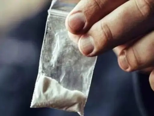 रायपुर में हेरोइन बेचते हुए 2 और तस्कर गिरफ्तार:पंजाब से लेकर आए थे, थाने से कुछ दूरी पर ग्राहक का इंतजार कर रहे थे