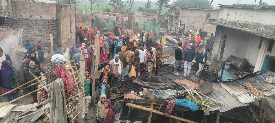सुपौल में लगी भीषण आग, शाहपुर-पृथ्वी पट्टी के 41 परिवार बेघर