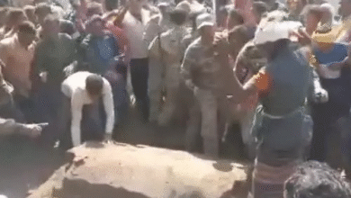 शव दफनाने को लेकर आदिवासी-ईसाई समुदाय भिड़े:कांकेर में कब्र से लाश निकालने की कोशिश, झड़प में कई ग्रामीण घायल, पुलिसकर्मियों को भी आई चोटें