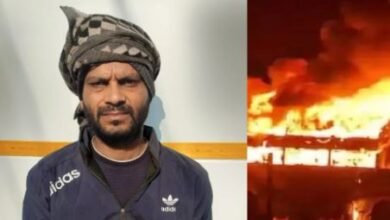 मालिक की कंजूसी से नाराज खलासी ने बस में लगाई आग, गुमराह करने के लिए बनाया वीडियो