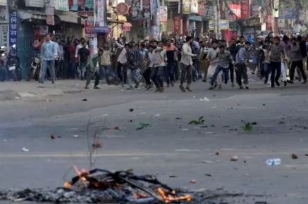 अल्पसंख्यकों की सुरक्षा, छात्र आंदोलन से बनी पार्टी NCP में इस्तीफों की झड़ी…