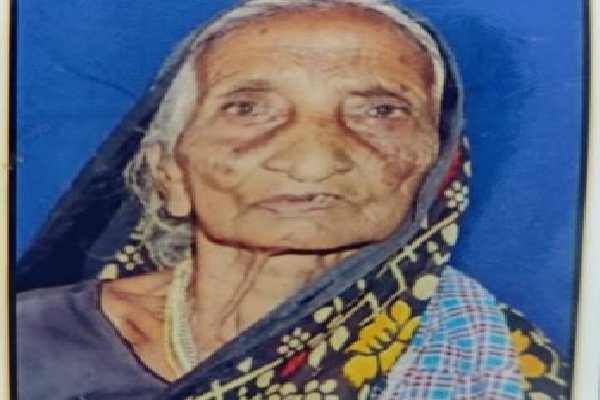धमतरी: 95 वर्षीय ‘सुईन दाई’ फाफी देवी यादव का निधन, गांव में शोक की लहर