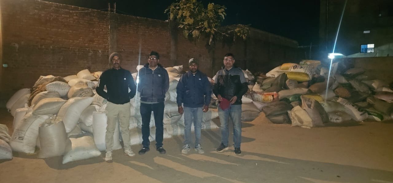 गौरेला-पेंड्रा-मरवाही में अवैध धान भंडारण पर बड़ी कार्रवाई, 994 क्विंटल धान जब्त