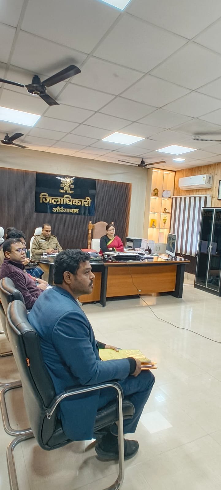 औरंगाबाद: भीड़-भाड़ वाले जगहों पर पुलिस बलों की होगी तैनाती, नववर्ष पर सुरक्षा को लेकर जिला प्रशासन सख्त