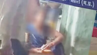 मैहर में नाबालिगों से शराब बिक्री का VIDEO वायरल, धार्मिक स्थलों के पास अवैध कारोबार जारी; पुलिस जांच में जुटी