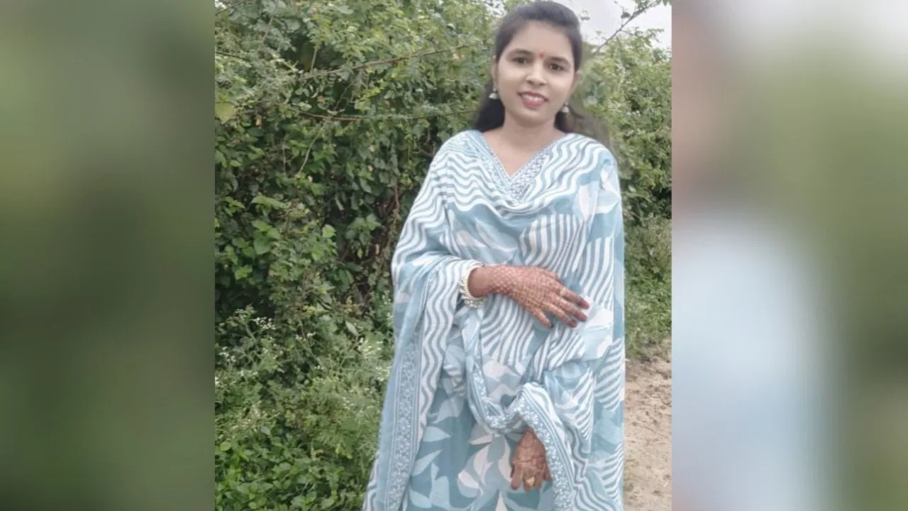 4 साल लिव-इन में रहे, पार्टनर शादी से मुकरा; भोपाल में नर्स ने एनेस्थीसिया का ओवरडोज लेकर दी जान… अस्पताल में छोड़कर भागा प्रेमी 4 साल लिव-इन में रहे, पार्टनर शादी से मुकरा; भोपाल में नर्स ने एनेस्थीसिया का ओवरडोज लेकर दी जान… अस्पताल में छोड़कर भागा प्रेमी