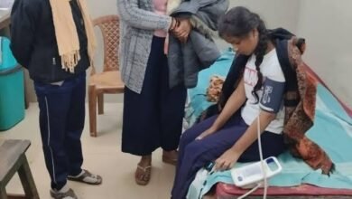 अनशन कर रहे 10 अभ्यर्थियों की तबीयत बिगड़ी,अस्पताल में भर्ती:24 दिसंबर से जारी डीएड-बीएड संघ का आंदोलन