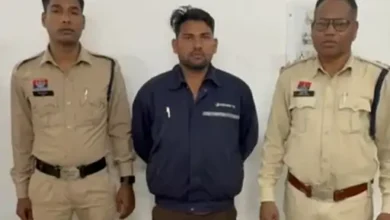 28 लाख के धान की हेराफेरी….कम्प्यूटर ऑपरेटर गिरफ्तार:बिलासपुर में खरीदी केंद्र में 920 क्विंटल धान मिला कम, भौतिक सत्यापन में पकड़ाई गड़बड़ी