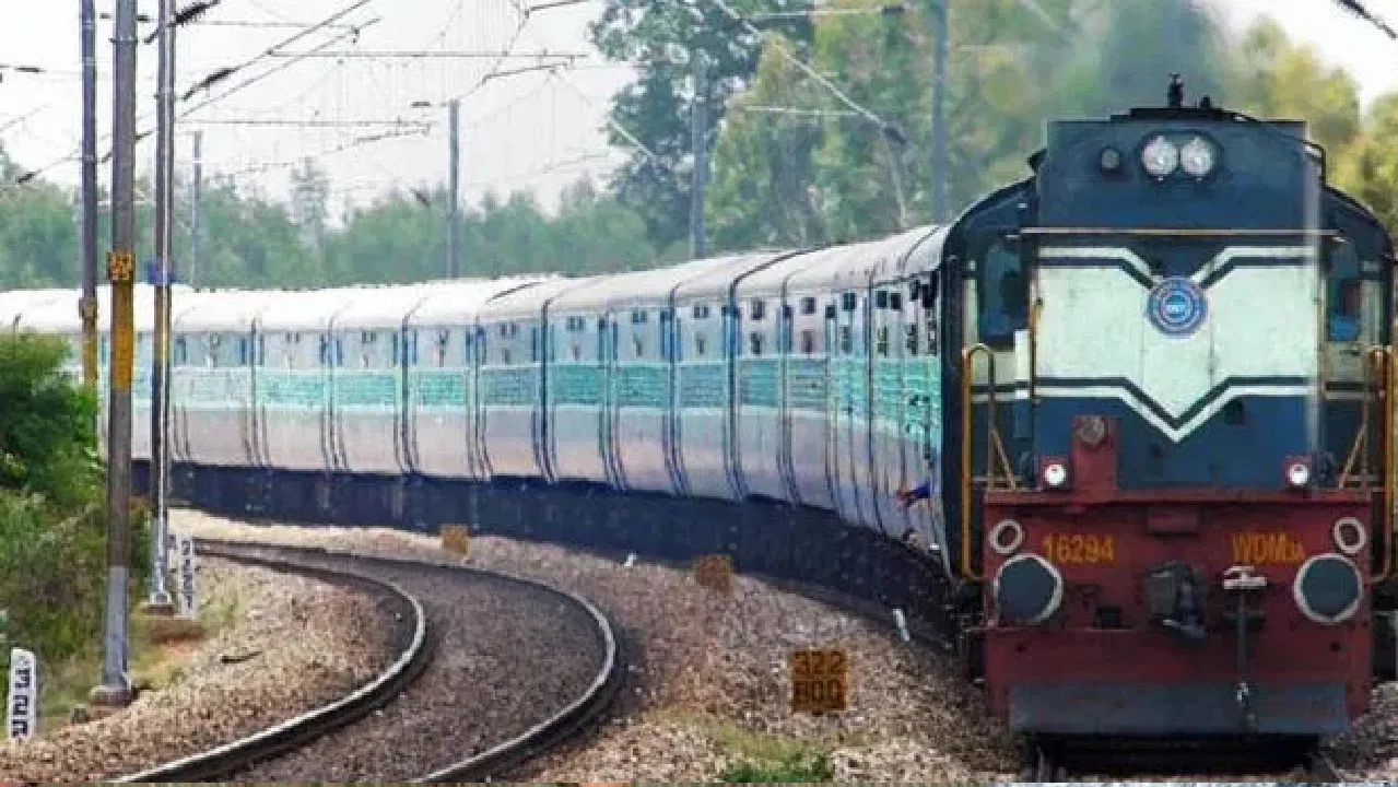 नए टर्मिनल, ज्यादा प्लेटफॉर्म और 2 गुना ट्रेनें…2030 तक रेलवे का मेगा प्लान, जानें इसके फायदे