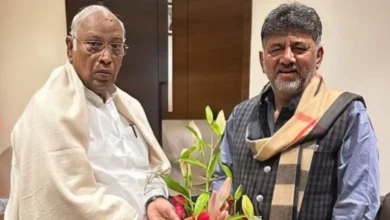 कर्नाटक में अभी भी संकट से नहीं उबरी कांग्रेस? शिवकुमार-खरगे की मुलाकात के बाद अटकलें तेज