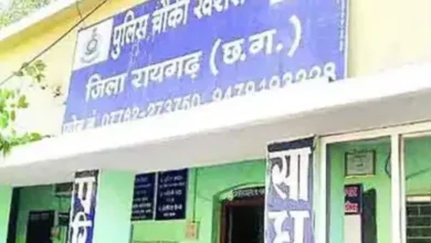 रायगढ़ में स्कूटी की डिक्की से 2 लाख पार:पेंशन की राशि लेकर घर लौट रही थी महिला, रास्ते में सामान खरीदने रुकी थी
